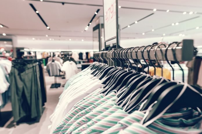 tips to store inventory apparel business