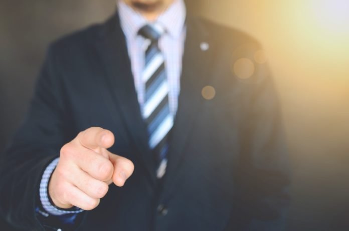 mantain strong business relationships