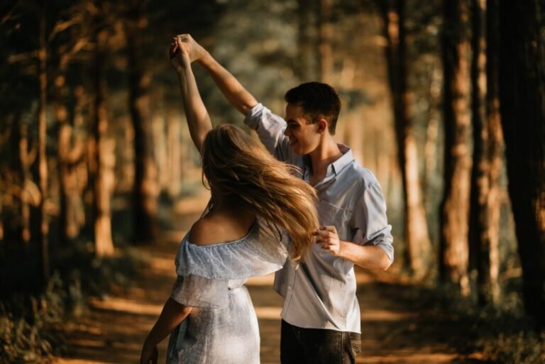 What Are the Characteristics of a Healthy Relationship?